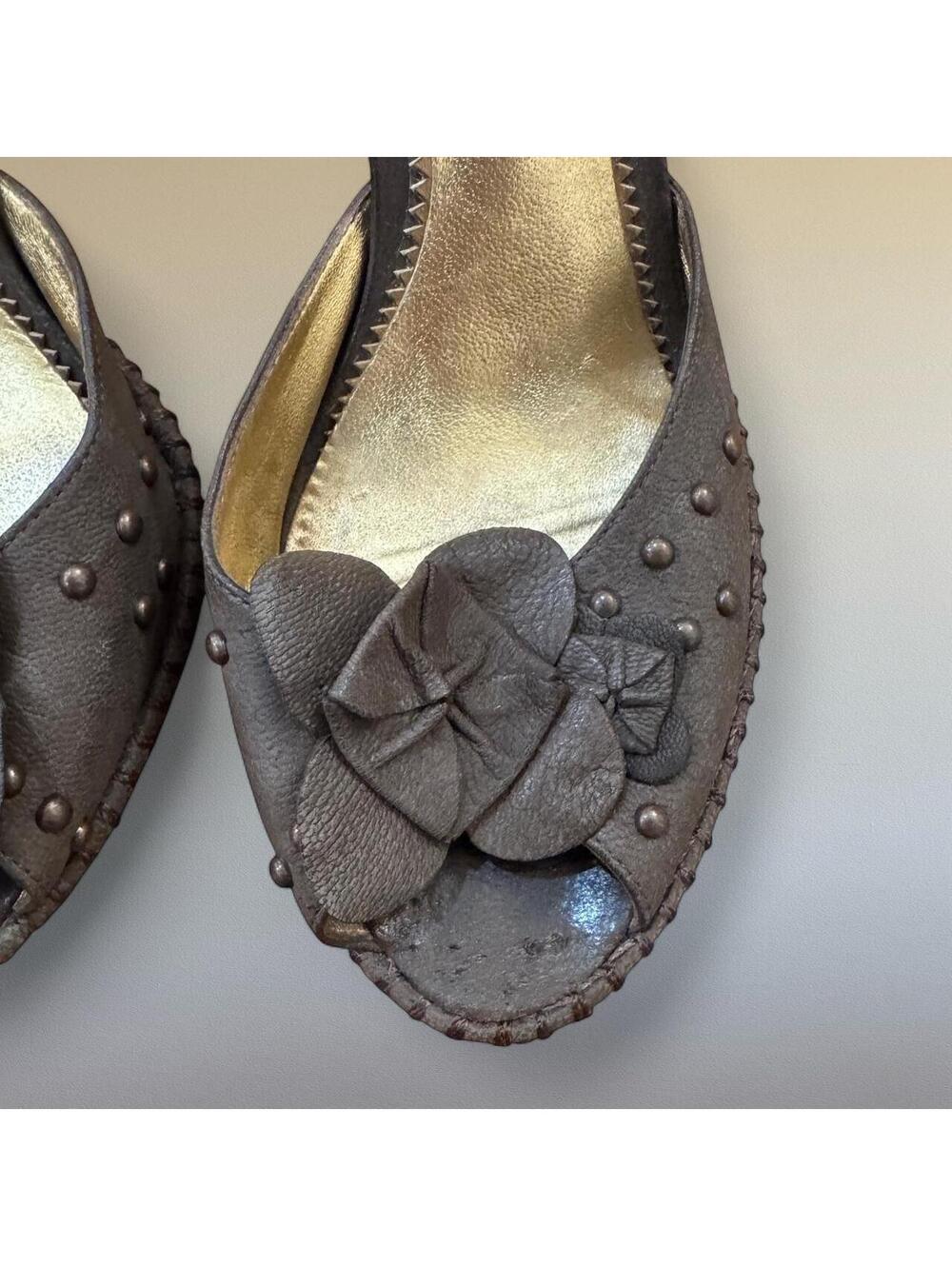 Vince Camuto embellished slingback heels Sz. 6 - Picture 3 of 6